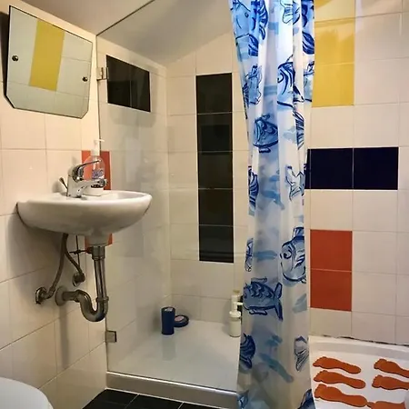 Easy In Lägenhet Espinho (Aveiro)